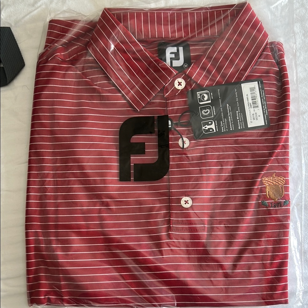 Red size medium Footjoy golf shirt new